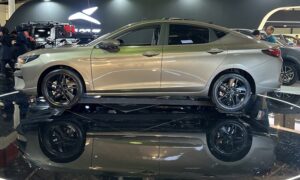 زمان عرضه KMC J7